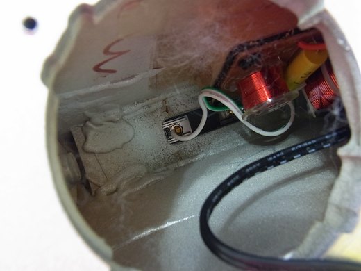 DENONのSC-A7Lの分解写真