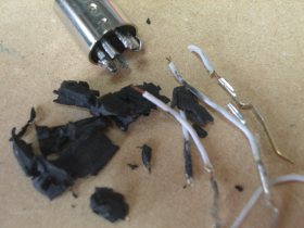 USB-PS/2ϊRlN^[̕ʐ^T